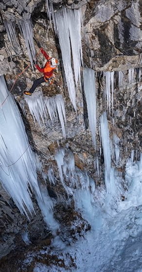 DRY TOOLING PERFORMANCE WITH WILL GADD - Chamonix - Arc'teryx Academy