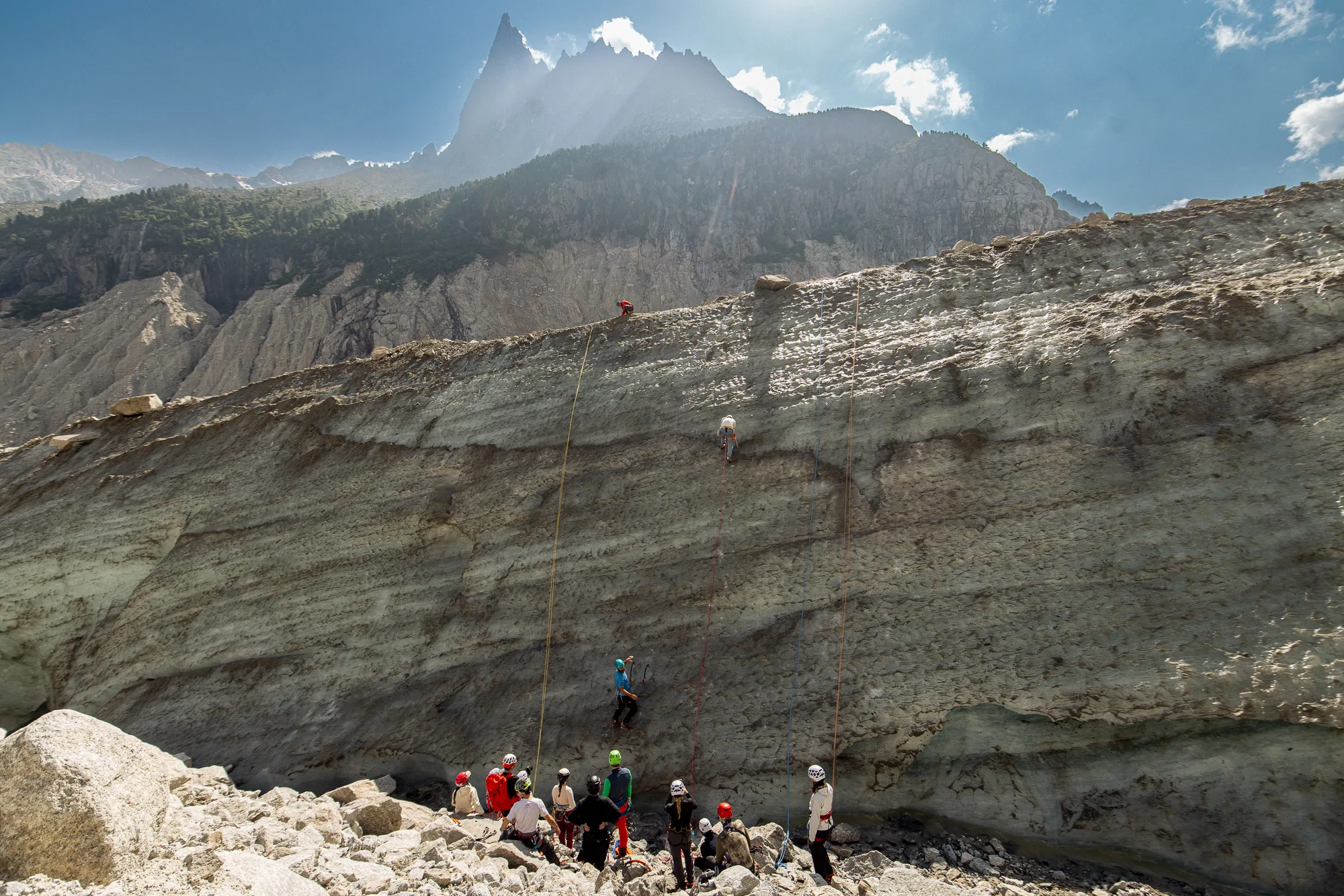 CASCADE DE GLACE « APPRENDRE LES BASES » AVEC C.A.M.P