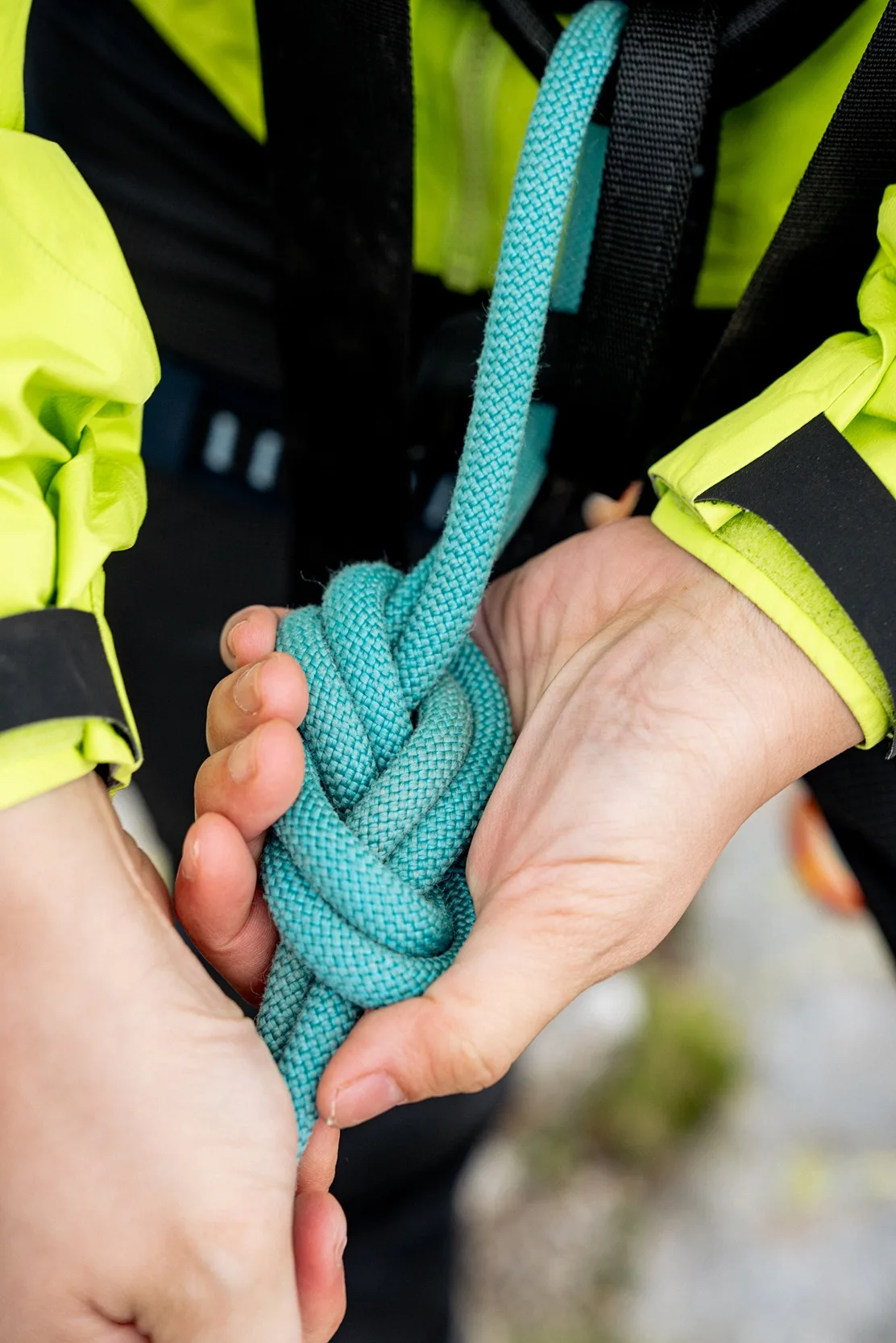ROCK CLIMBING RESCUE TECHNIQUES
