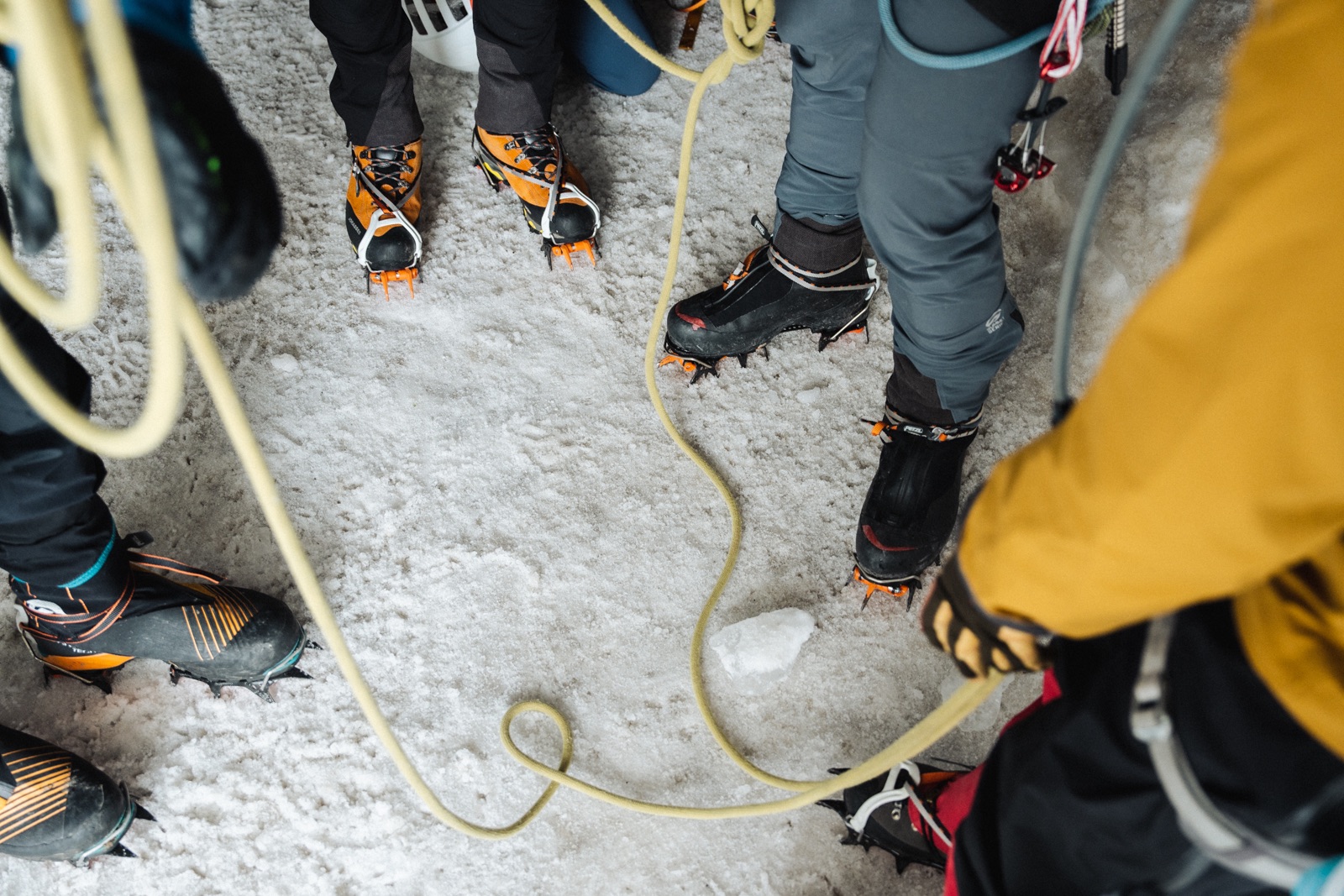 PROGRESSION EN ALPINISME POUR LES FUTURES PROFESSIONNELLES AVEC INES PAPERT 2 JOURS