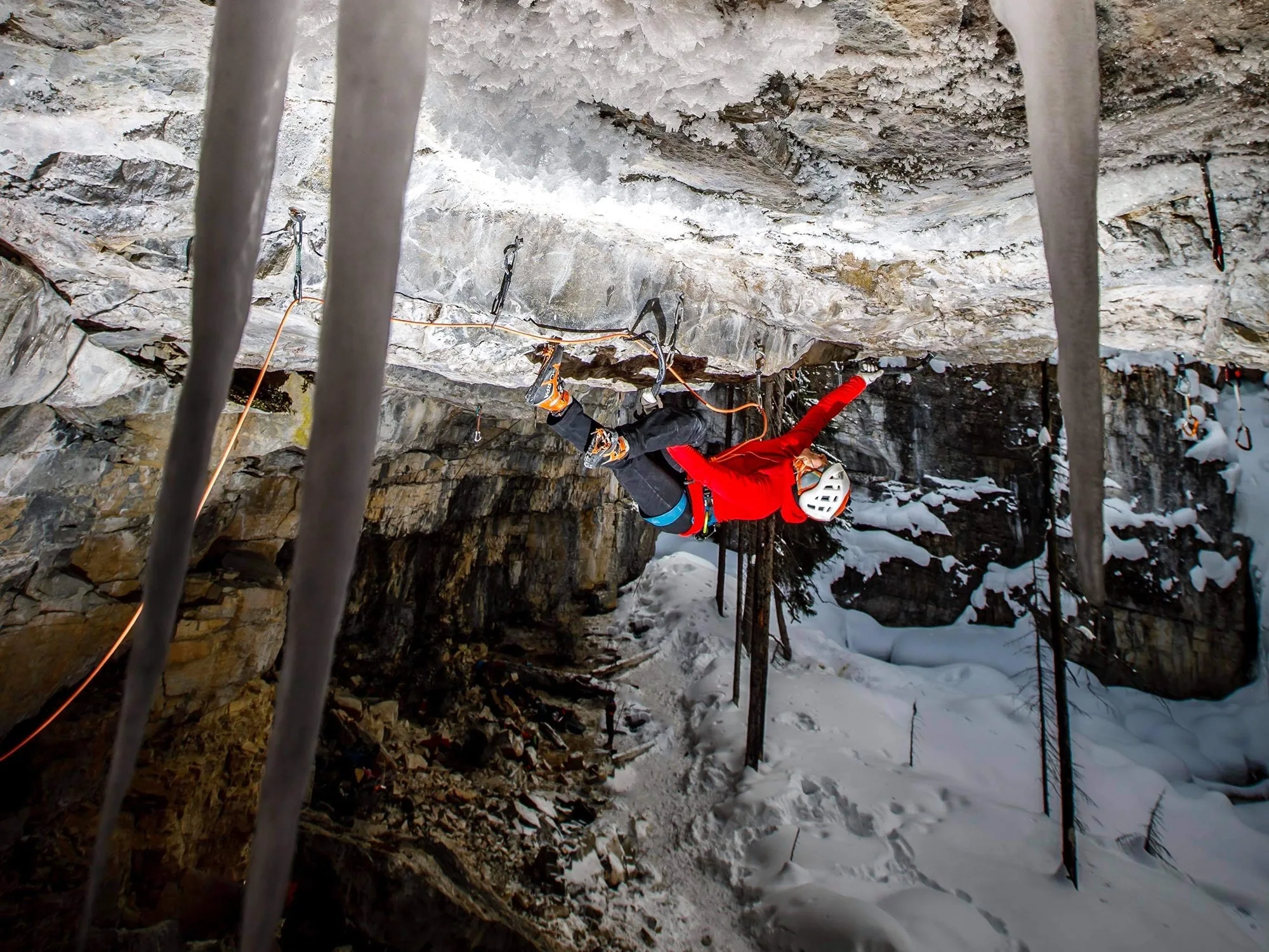 DRY TOOLING FOR WOMEN WITH SARAH HUENIKEN