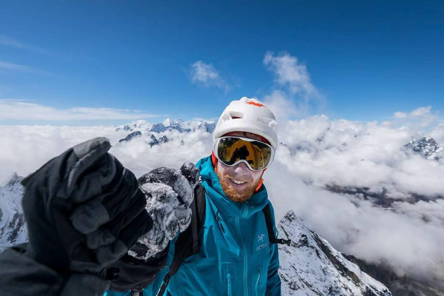 BUILDING TOWARDS BIGGER ALPINE PROJECTS W/ QUENTIN ROBERTS – 2 DAYS